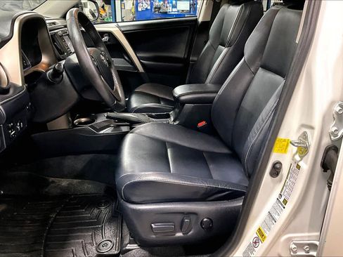 Used 2013 Toyota RAV4 Limited image 8