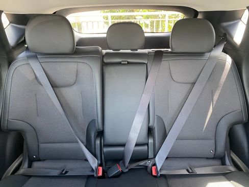 Used 2023 Kia EV6 Light image 36