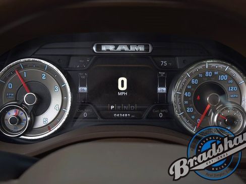 Used 2020 RAM 1500 Limited image 16