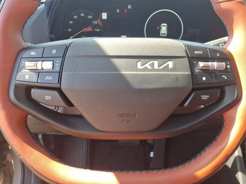 Used 2026 Kia Sportage SX AWD/4WD image 14