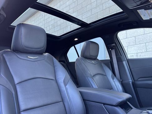 Used 2024 Cadillac XT4 Sport image 19