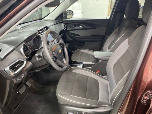 Used 2023 Chevrolet TrailBlazer LT image 29