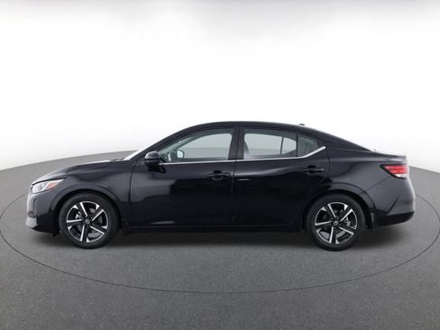 Used 2025 Nissan Sentra SV FWD image 4