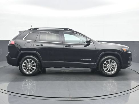 Used 2022 Jeep Cherokee Latitude Lux w/ Sun & Sound Group AWD/4WD image 7
