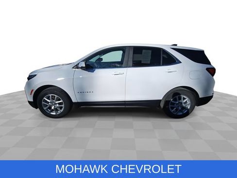 Certified 2022 Chevrolet Equinox LT AWD/4WD image 5