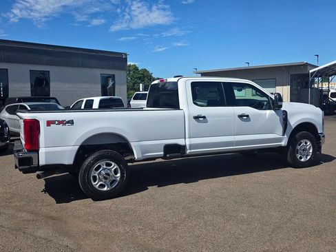 New 2026 Ford F350 XLT w/ FX4 Off-Road Package AWD/4WD image 30
