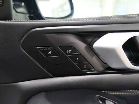 Used 2019 BMW X7 xDrive50i w/ Dynamic Handling Package AWD/4WD image 38
