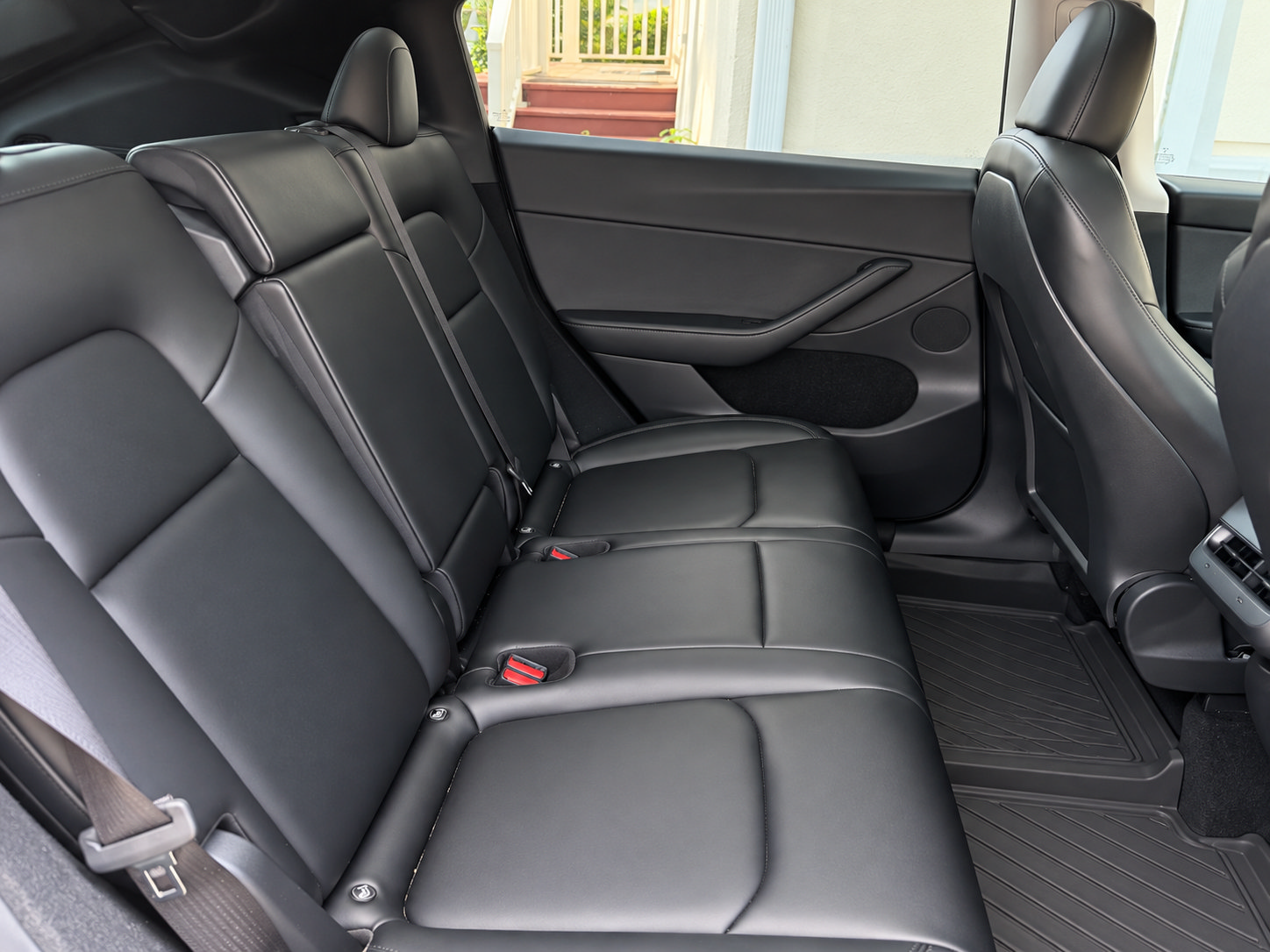 Used 2023 Tesla Model Y Performance AWD/4WD image 6