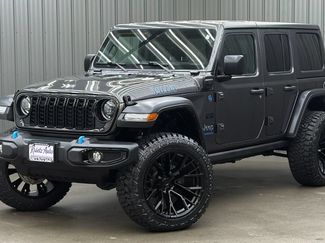 Used 2024 Jeep Wrangler Unlimited AWD/4WD video 1