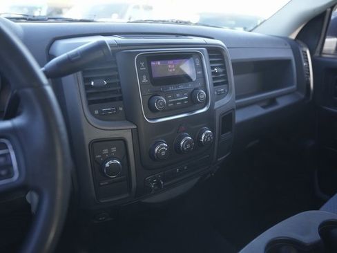 Used 2013 RAM 1500 Express image 25