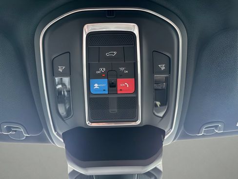 New 2026 Jeep Cherokee Limited AWD/4WD image 27