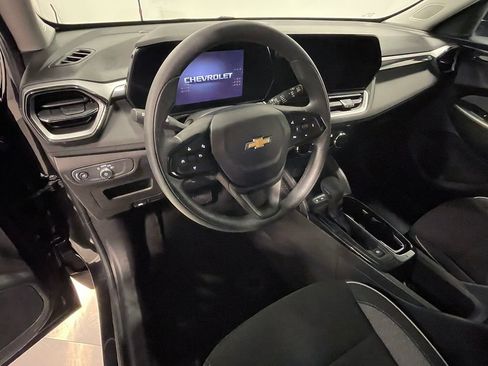 Used 2025 Chevrolet TrailBlazer LT w/ Driver Confidence Package AWD/4WD image 20
