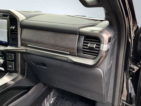 Certified 2023 Ford F150 Platinum w/ Equipment Group 701A High image 22