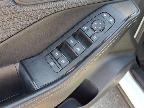 Certified 2023 Nissan Rogue SV AWD/4WD image 17
