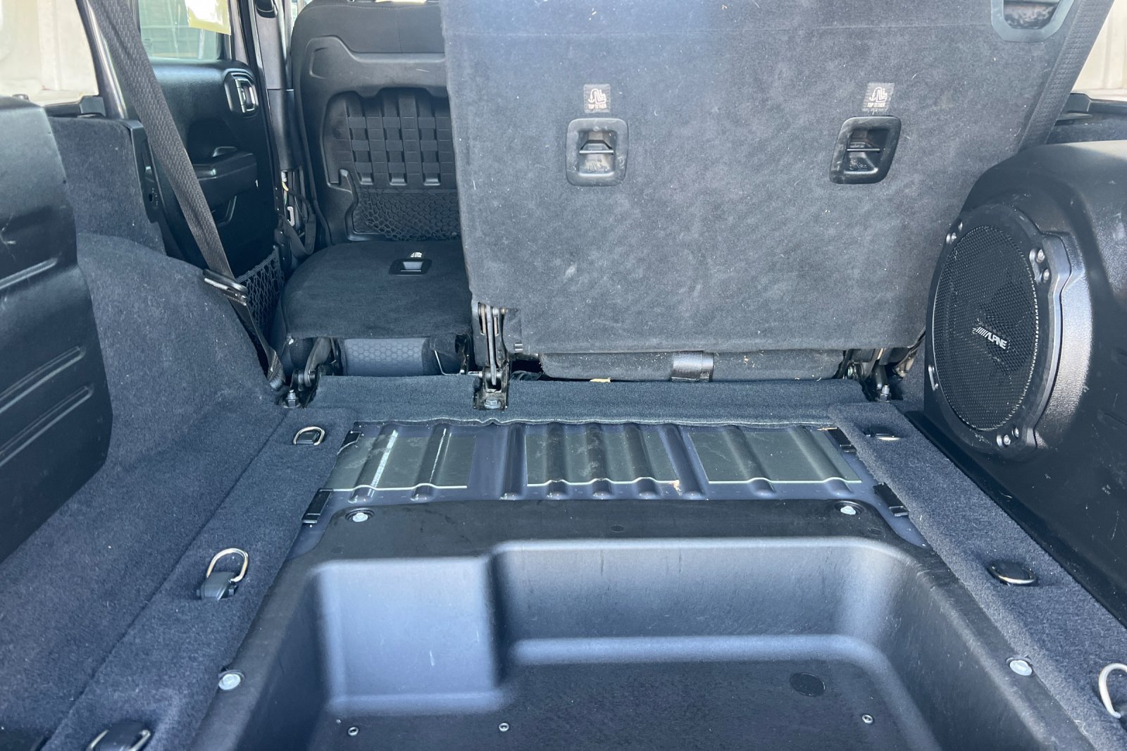 Used 2018 Jeep Wrangler Unlimited Rubicon AWD/4WD image 16