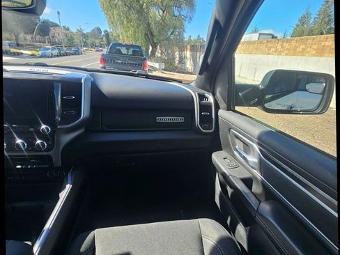 Used 2019 RAM 1500 Big Horn RWD image 26