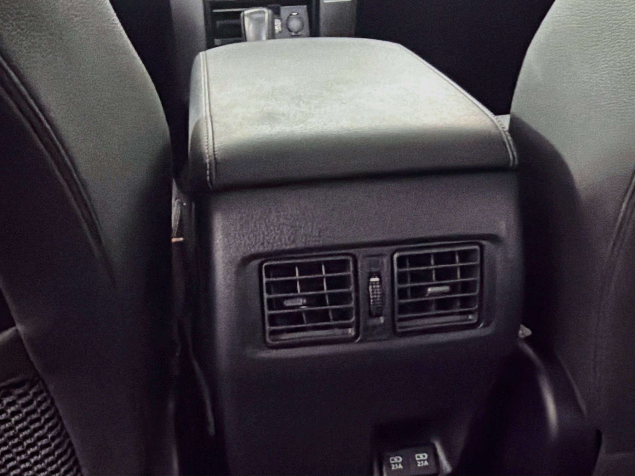 Used 2020 Toyota 4Runner SR5 Premium w/ Moonroof Package AWD/4WD image 25
