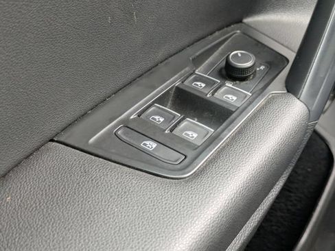 Used 2021 Volkswagen Tiguan S AWD/4WD image 27