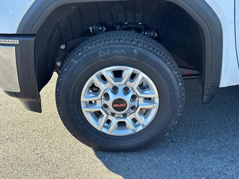 New 2025 GMC Sierra 2500 Pro w/ Convenience Package image 10