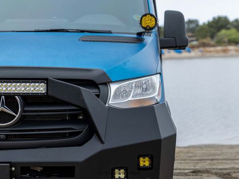 Used 2021 Mercedes-Benz Sprinter 2500 image 81