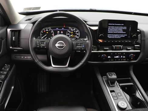 Used 2023 Nissan Pathfinder SL w/ Cargo Package AWD/4WD image 12