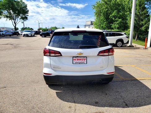 Used 2023 Chevrolet Equinox LS w/ LS Convenience Package AWD/4WD image 6