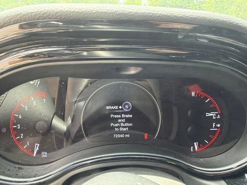 Used 2024 Dodge Durango GT RWD image 14