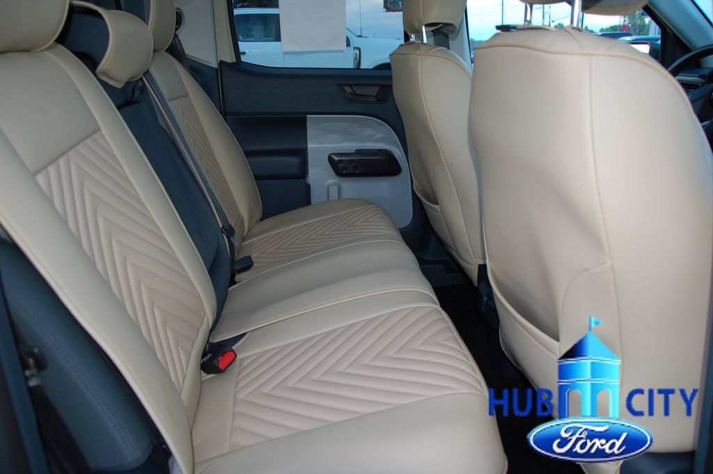 Used 2025 Ford Maverick XLT FWD image 14