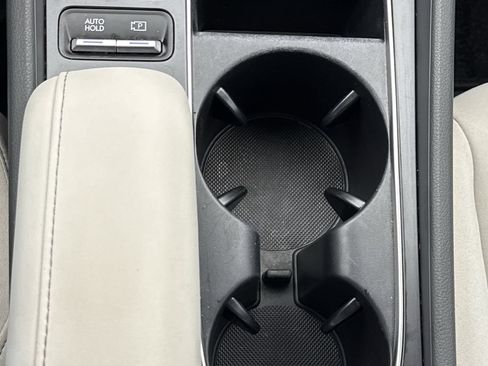 Used 2024 Hyundai Sonata SEL w/ Convenience Package FWD image 27