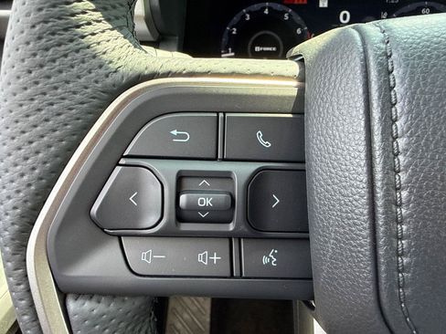 Used 2026 Toyota Tacoma TRD Off-Road AWD/4WD image 15