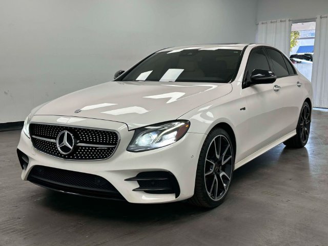 Used 2017 Mercedes-Benz E 43 AMG 4MATIC Sedan image 2