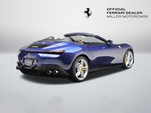 Certified 2025 Ferrari Roma Spider image 8