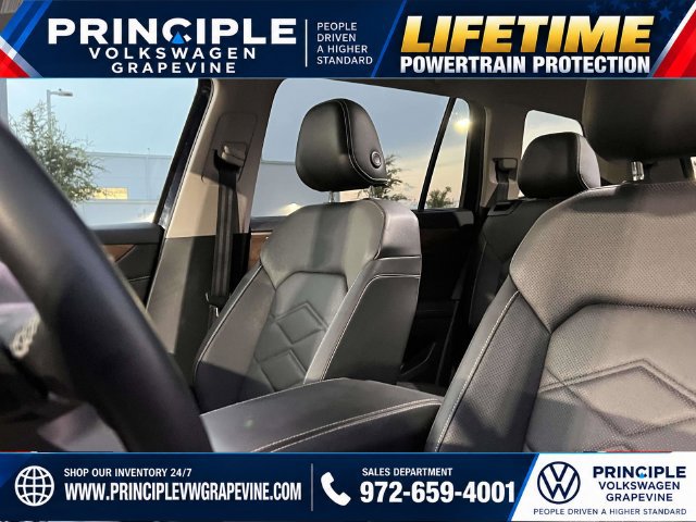 Certified 2024 Volkswagen Atlas SE FWD image 12