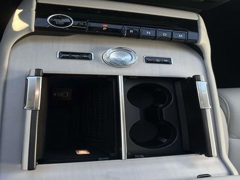 New 2026 Lincoln Navigator L Reserve AWD/4WD image 23