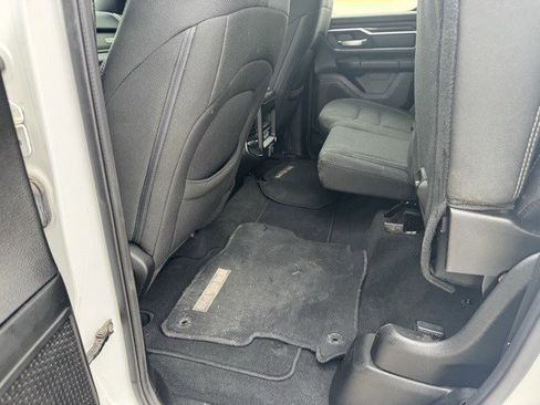 Used 2019 RAM 1500 Big Horn image 29