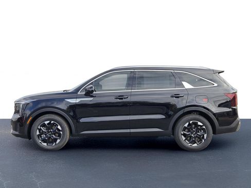 New 2026 Kia Sorento S image 12