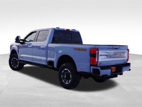 Used 2024 Ford F350 Platinum w/ Tremor Off-Road Package image 7