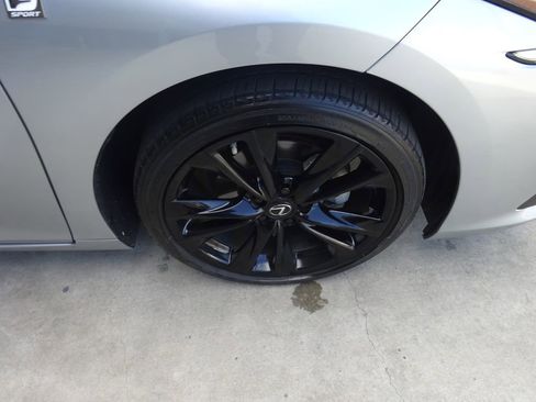 Used 2023 Lexus ES 350 F Sport w/ Accessory Package (Z1) FWD image 10