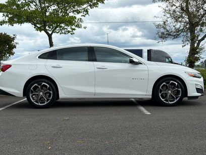Used 2024 Chevrolet Malibu LT