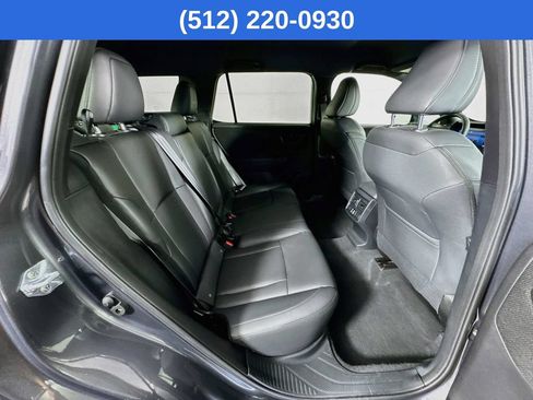 Used 2026 Subaru Outback Premium AWD/4WD image 35