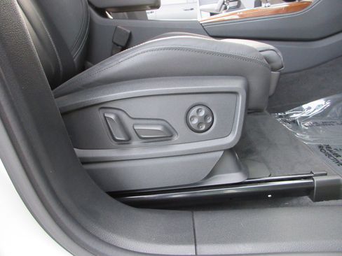 Used 2023 Audi Q5 2.0T Premium Plus w/ Premium Plus Package image 29