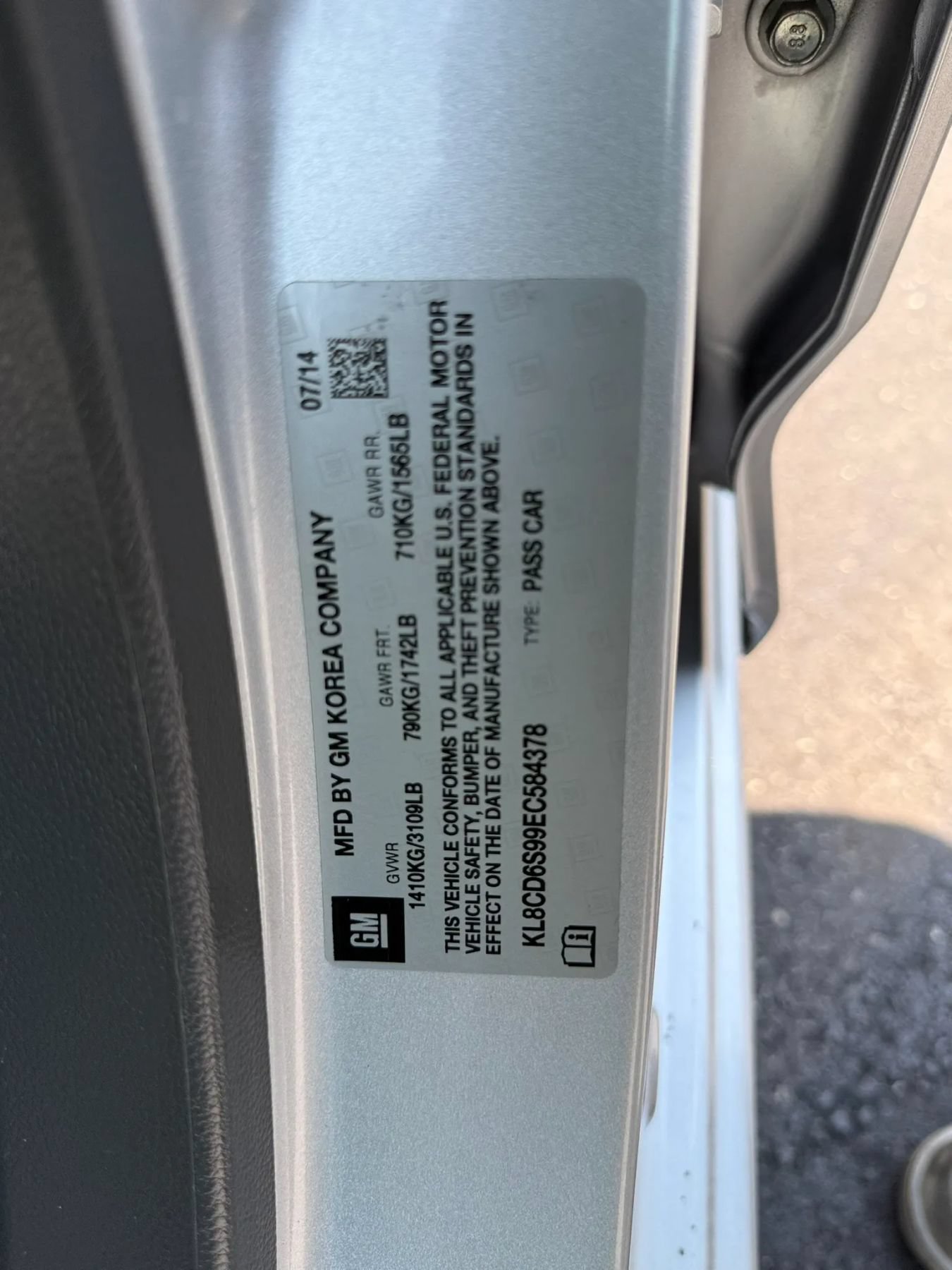 Used 2014 Chevrolet Spark LT FWD image 35