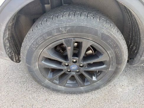 Used 2020 Ford Escape SE AWD/4WD image 10