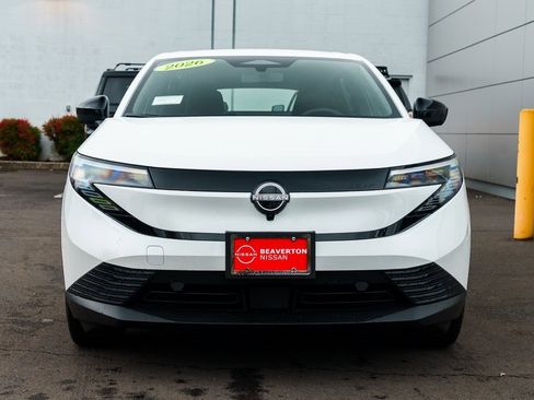 New 2026 Nissan Leaf image 2