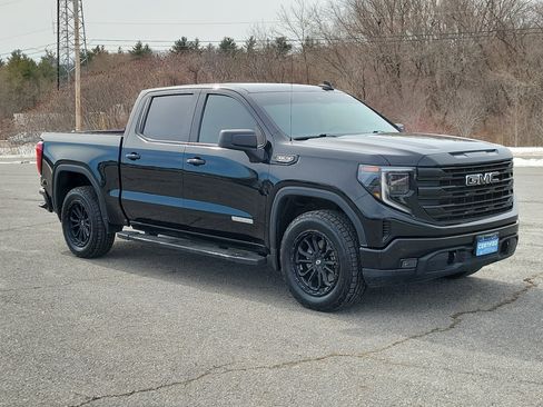 Used 2022 GMC Sierra 1500 Elevation image 3