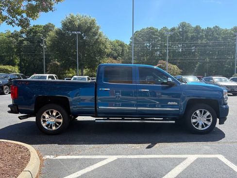 Used 2018 Chevrolet Silverado 1500 High Country AWD/4WD image 4