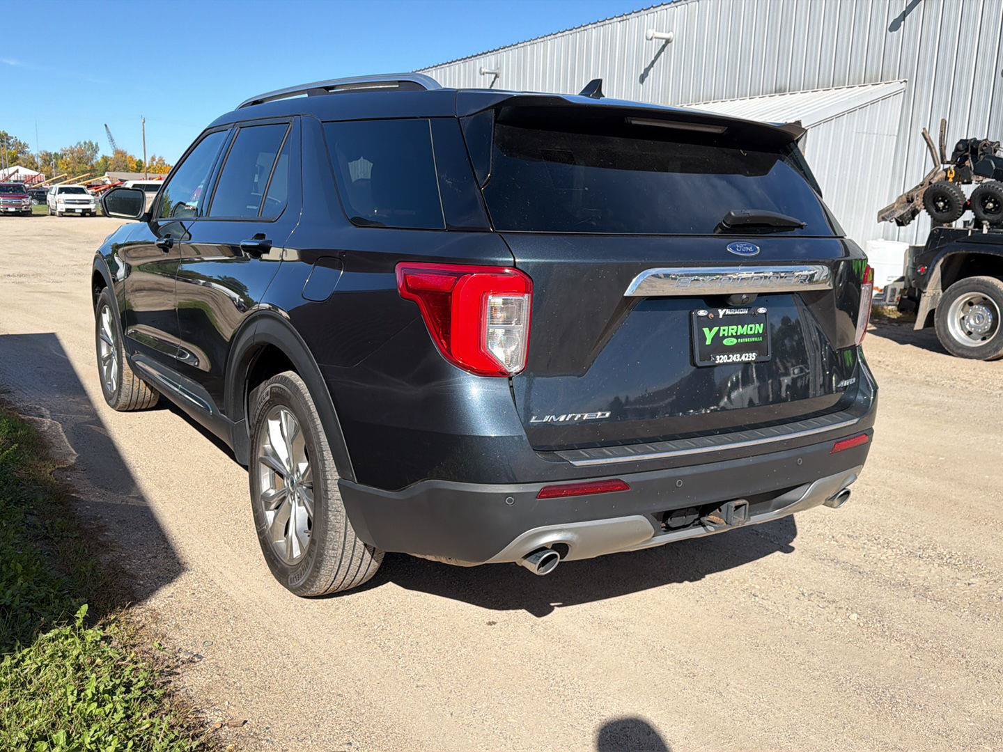 Used 2023 Ford Explorer Limited w/ Limited Technology Package AWD/4WD image 7