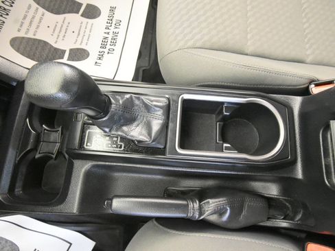 Used 2020 Toyota Tacoma SR w/ SX Package AWD/4WD image 26