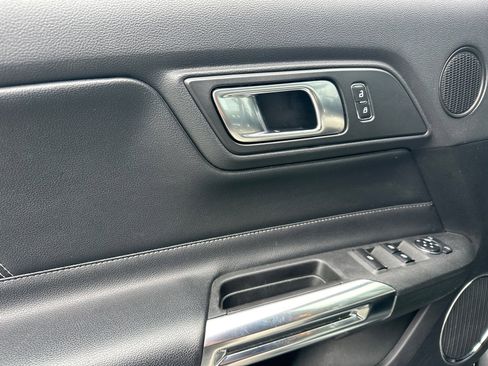 Used 2023 Ford Mustang Premium image 40