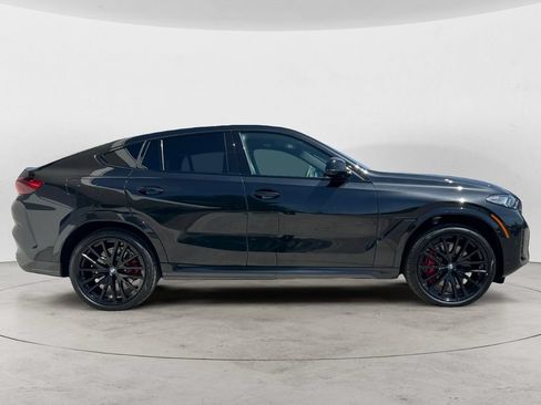 Used 2025 BMW X6 M60i AWD/4WD image 4